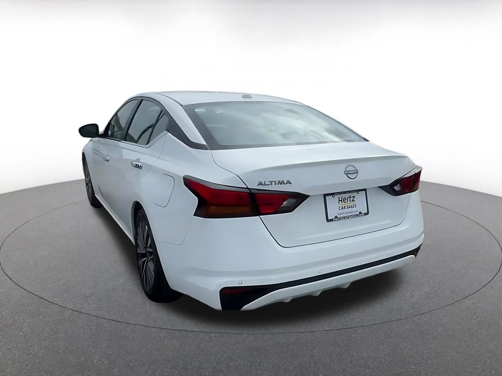 Thumbnail: 2025 Nissan Altima - 11