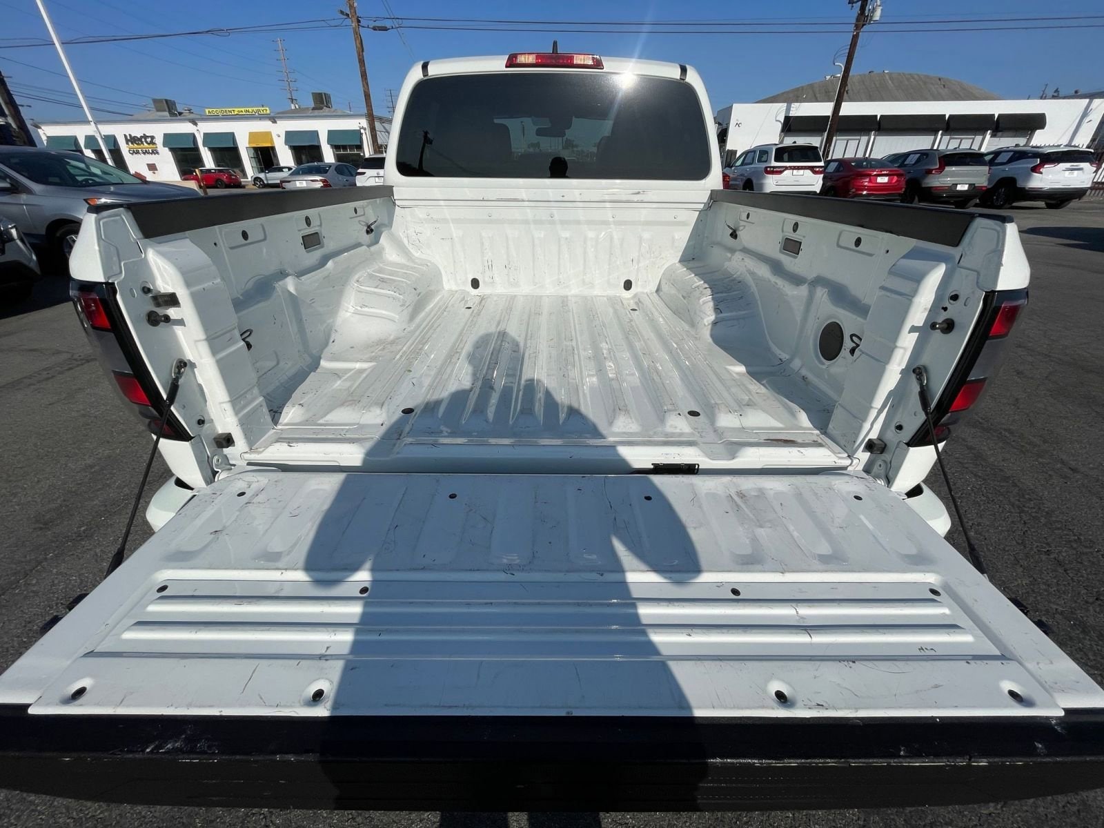 Thumbnail: 2024 Nissan Frontier - 31
