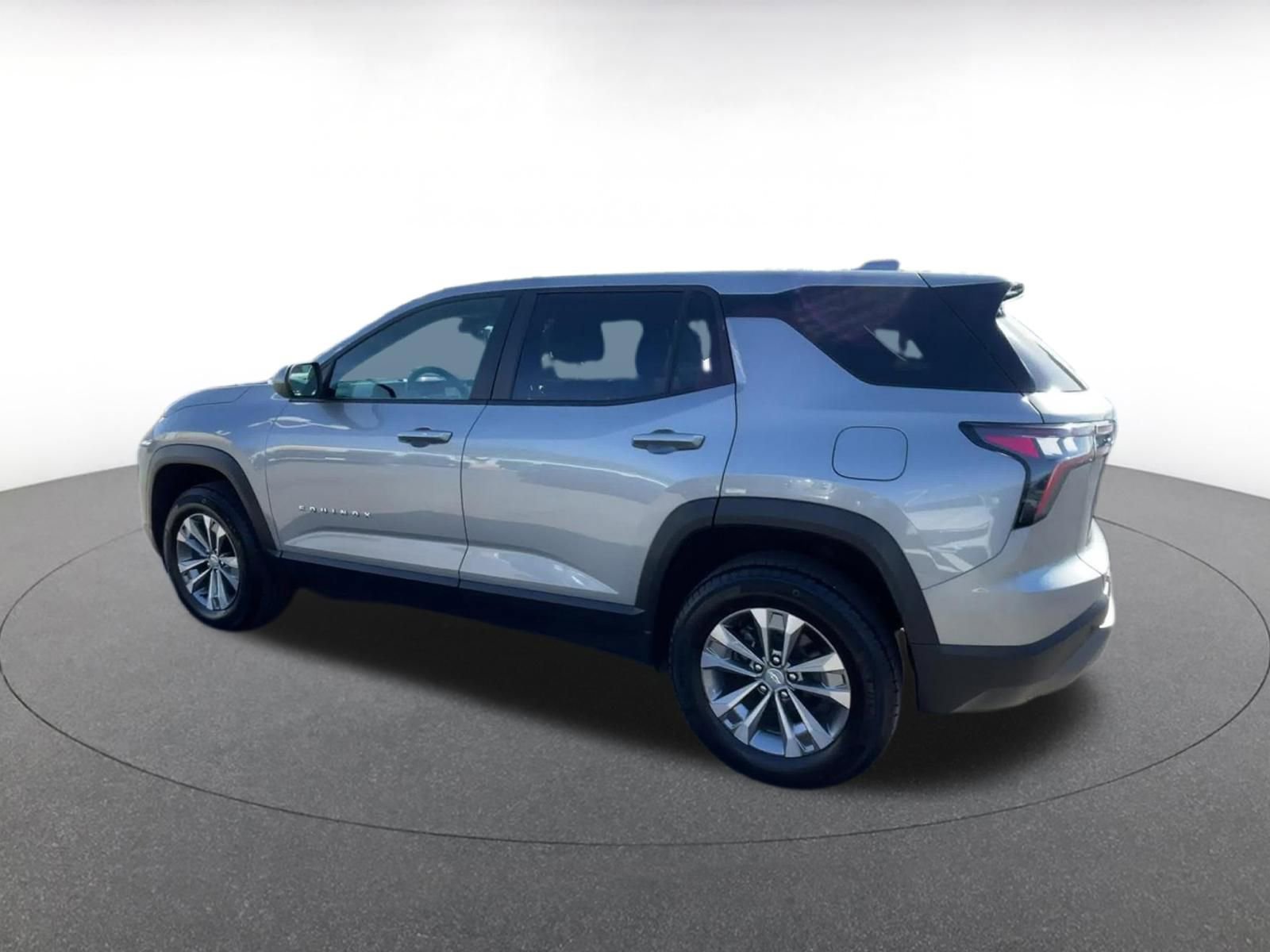 Thumbnail: 2025 Chevrolet Equinox - 10