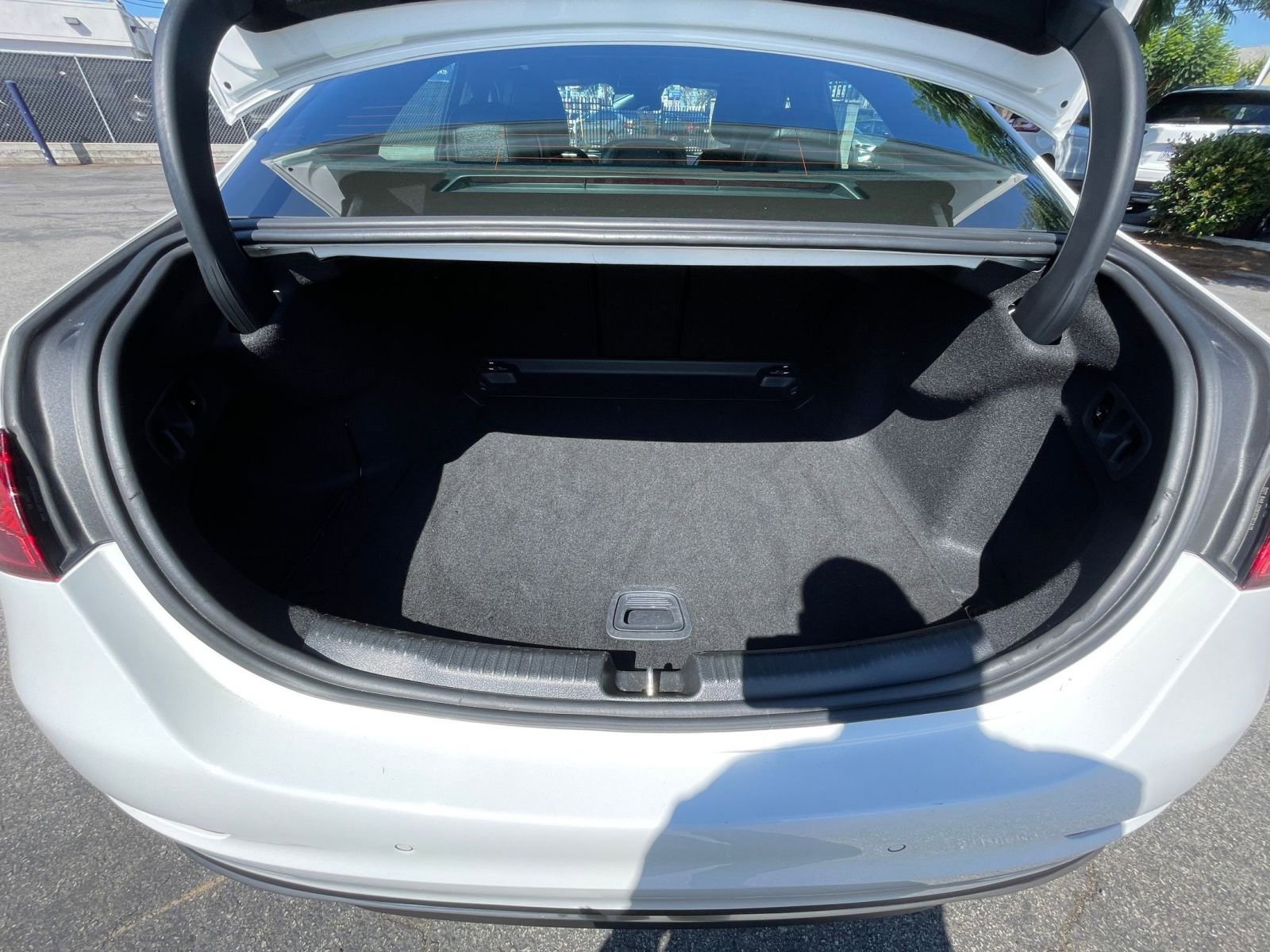 Thumbnail: 2024 Mercedes-Benz C-Class - 31