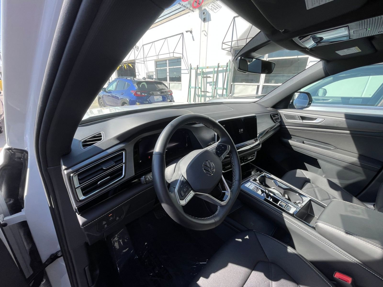 Thumbnail: 2025 Volkswagen Atlas - 34