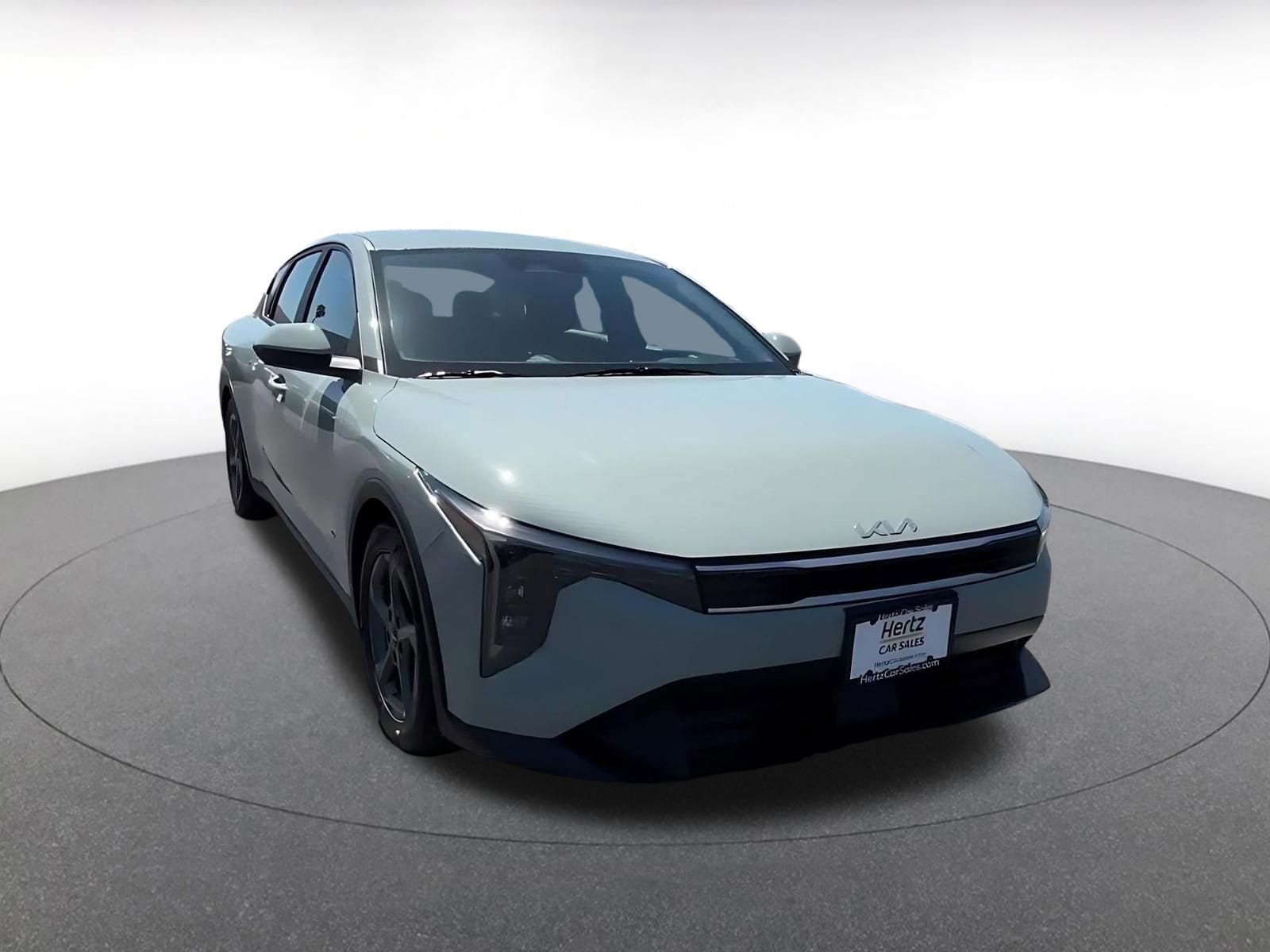 Thumbnail: 2025 Kia K4 - 3