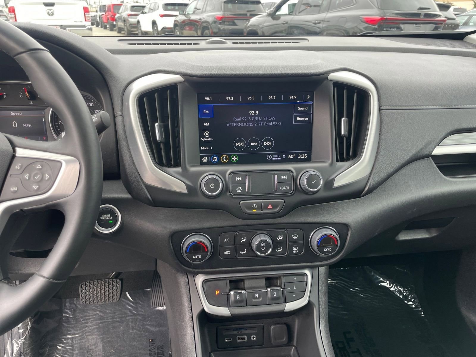 Thumbnail: 2024 GMC Terrain - 21