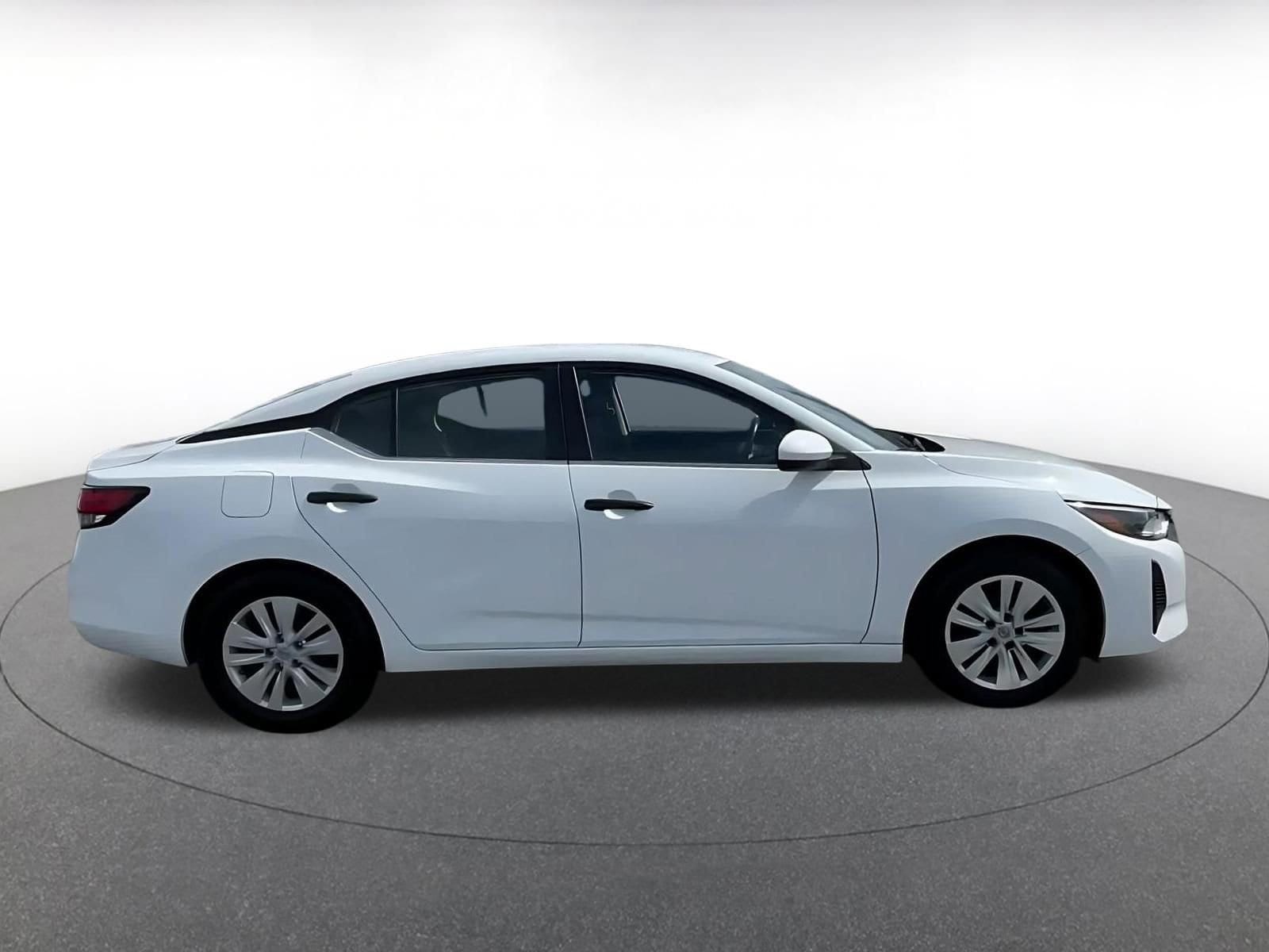 Thumbnail: 2025 Nissan Sentra - 16