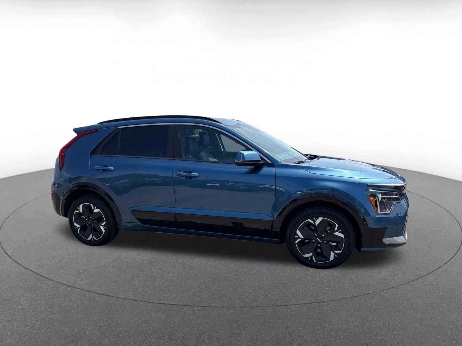 Thumbnail: 2024 Kia Niro - 2
