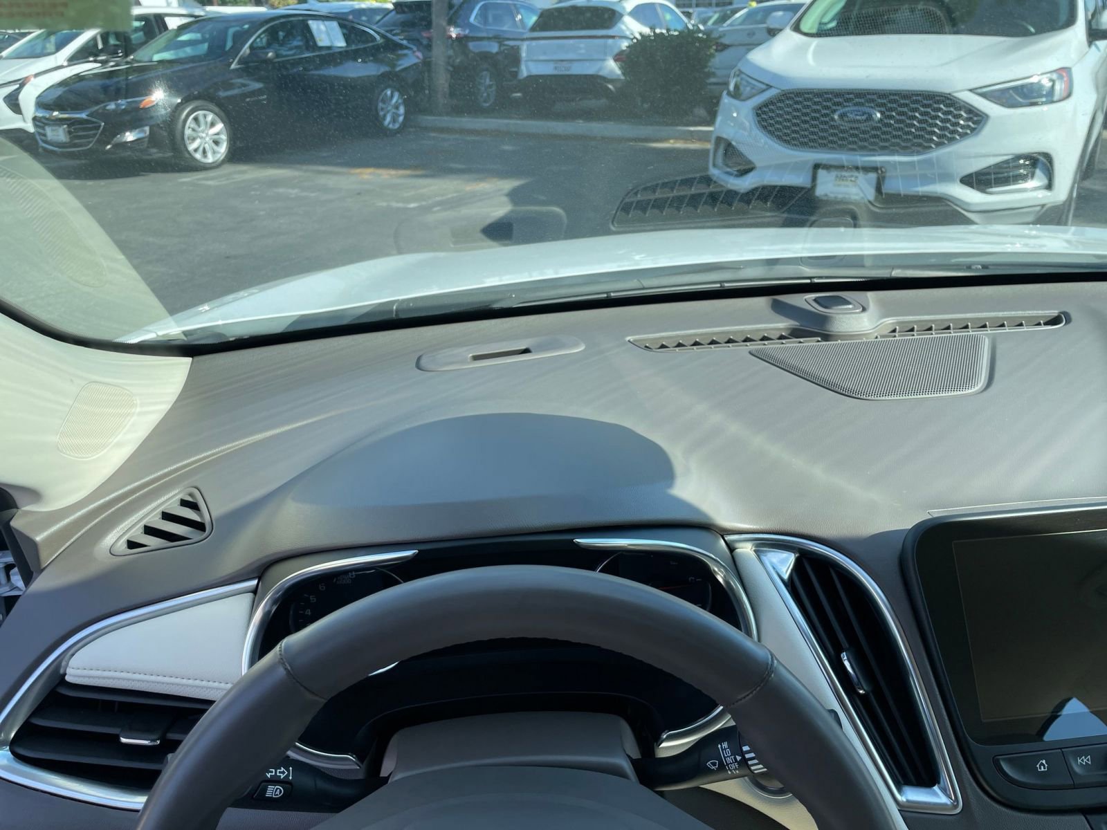 Thumbnail: 2024 Chevrolet Malibu - 34