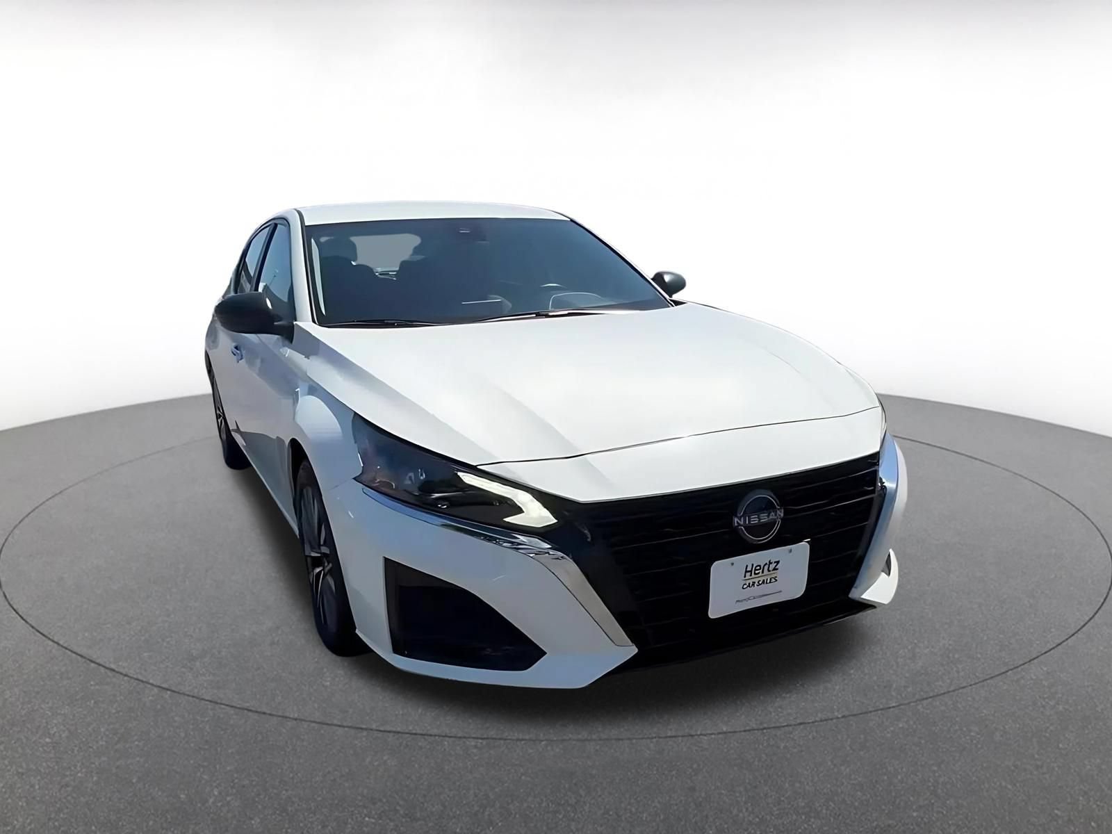 Thumbnail: 2025 Nissan Altima - 3