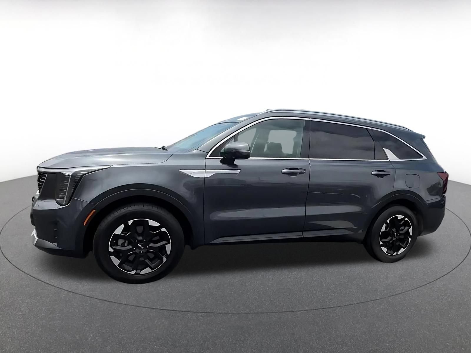 Thumbnail: 2024 Kia Sorento - 8