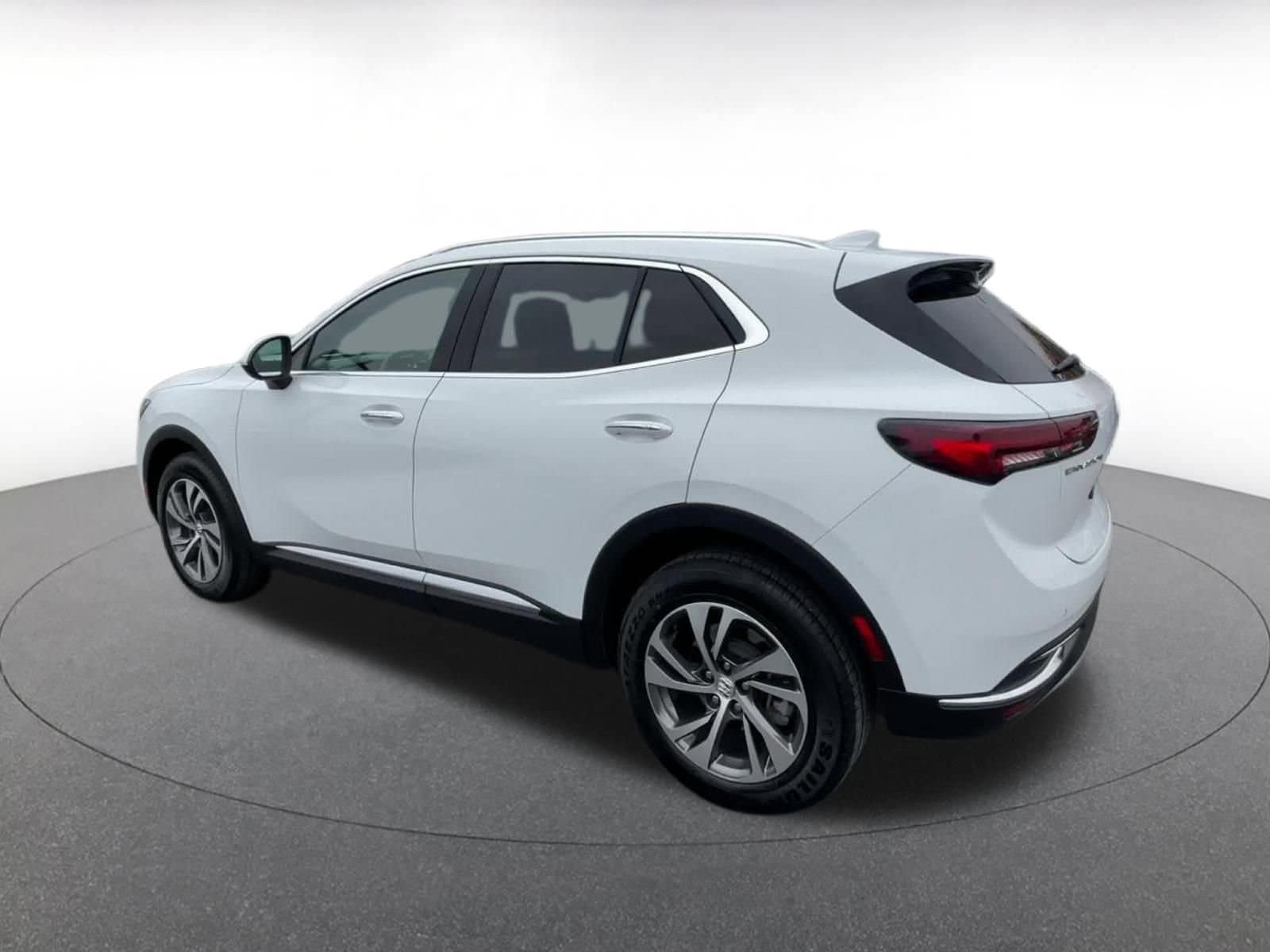 2023 Buick Envision Essence 10
