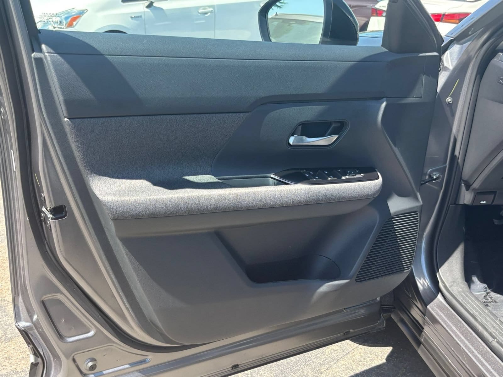 Thumbnail: 2026 Nissan Kicks - 18