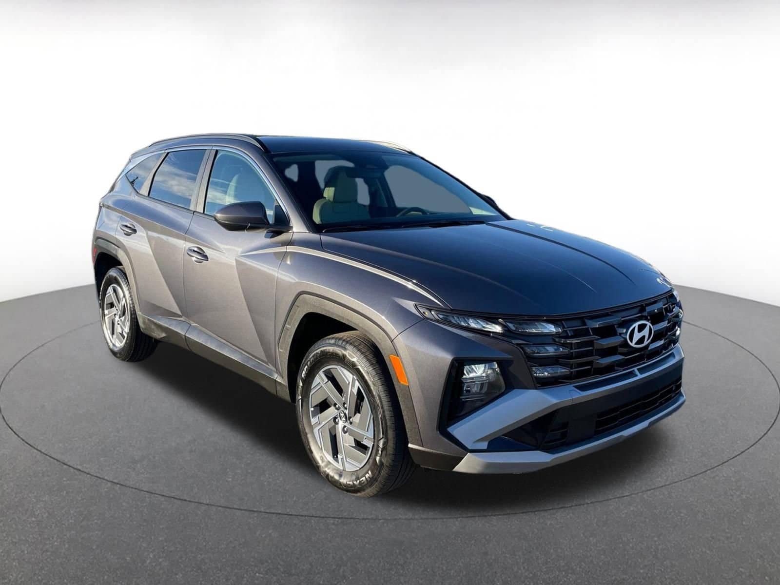 Thumbnail: 2025 Hyundai Tucson - 1