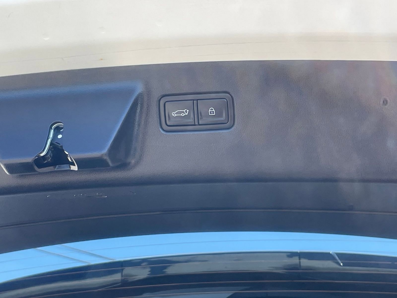 Thumbnail: 2025 Hyundai Santa Fe - 24