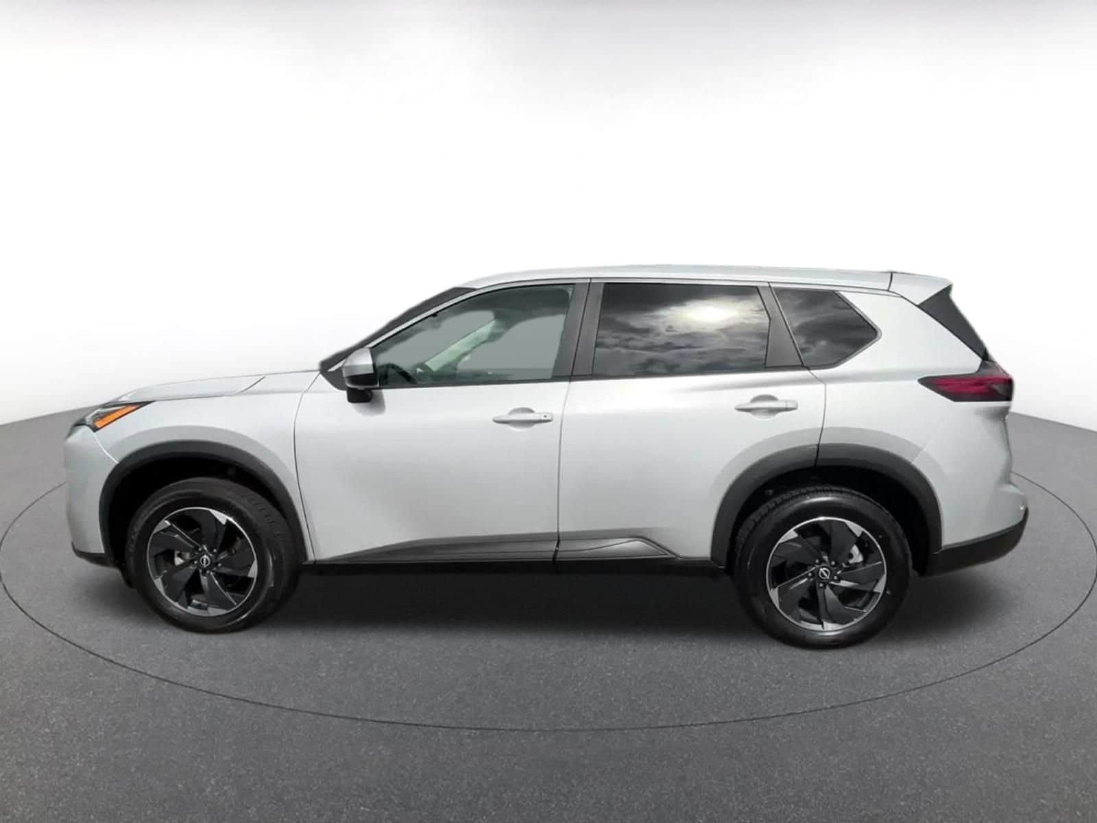 Thumbnail: 2025 Nissan Rogue - 8