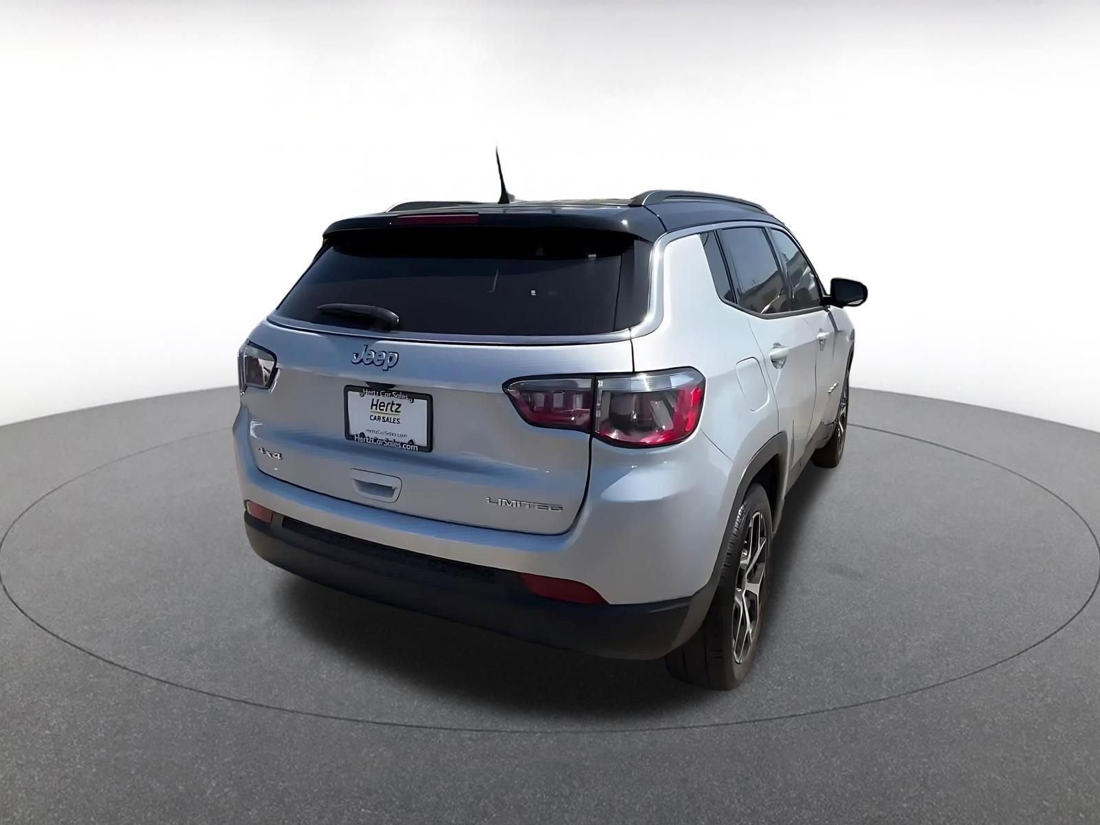 Thumbnail: 2025 Jeep Compass - 14