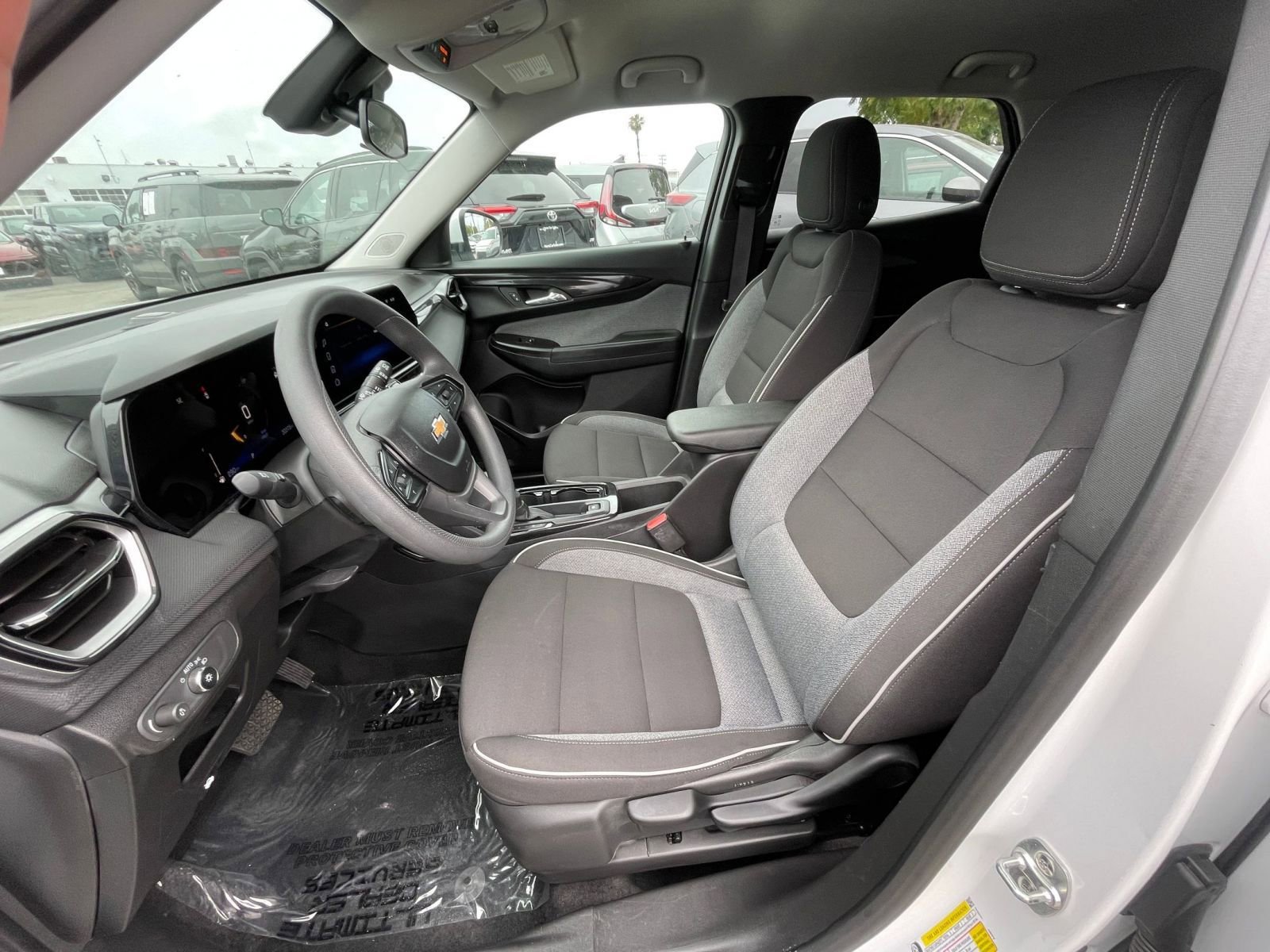 Thumbnail: 2025 Chevrolet TrailBlazer - 28