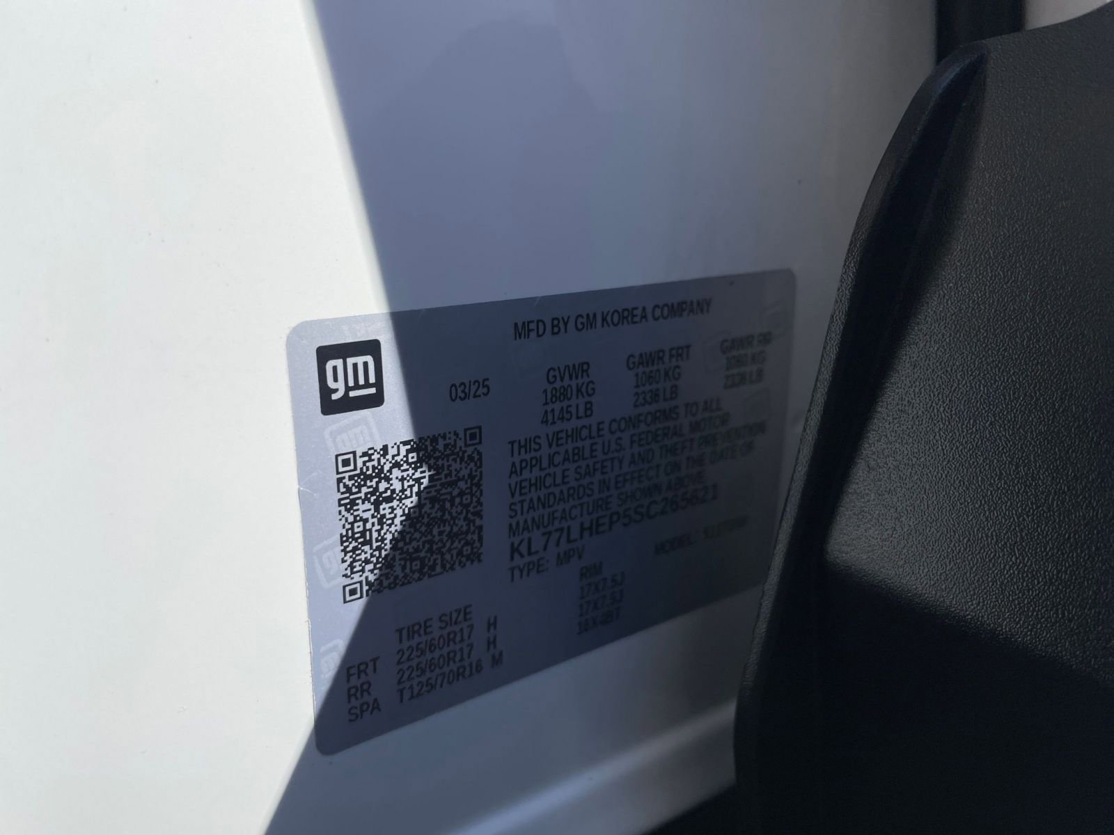 Thumbnail: 2025 Chevrolet Trax - 34