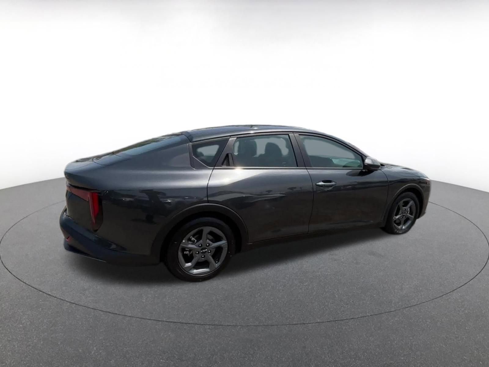 Thumbnail: 2025 Kia K4 - 15