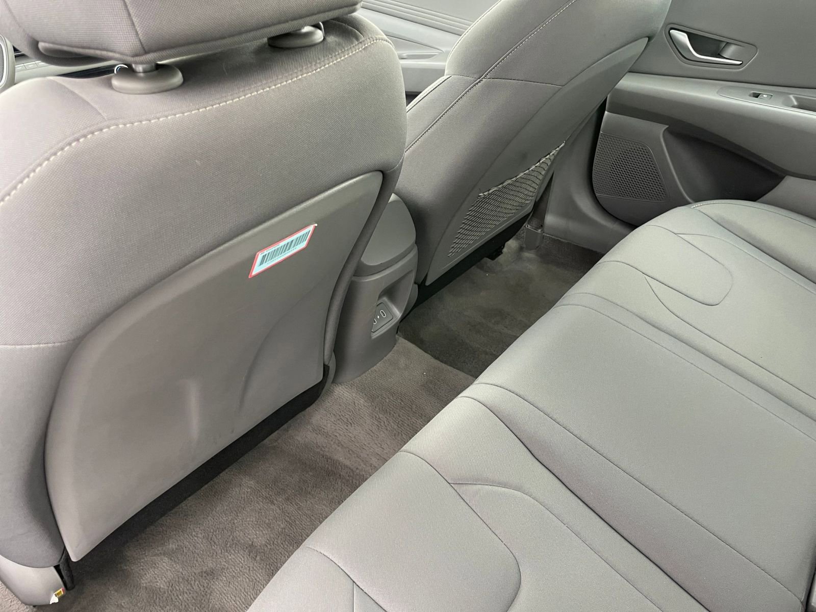 Thumbnail: 2025 Hyundai Elantra - 24