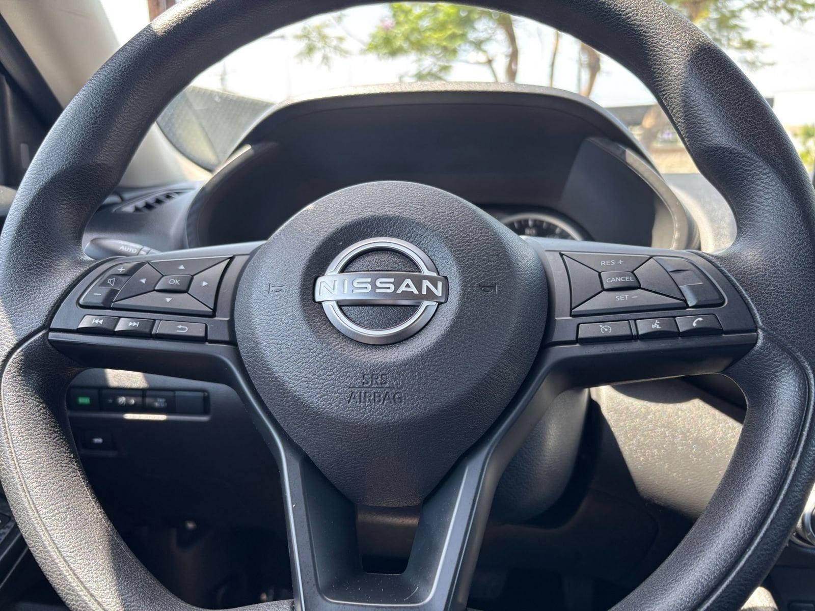 Thumbnail: 2025 Nissan Sentra - 28