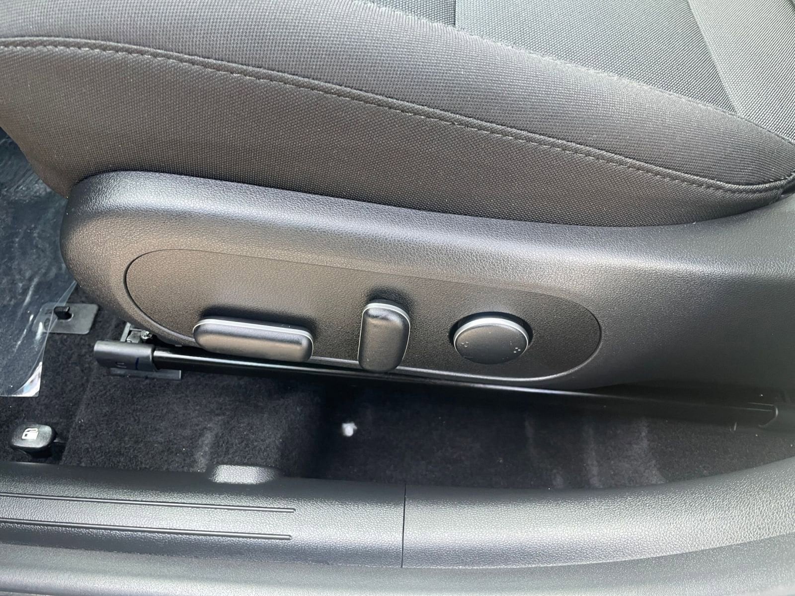 Thumbnail: 2025 Hyundai Kona - 23