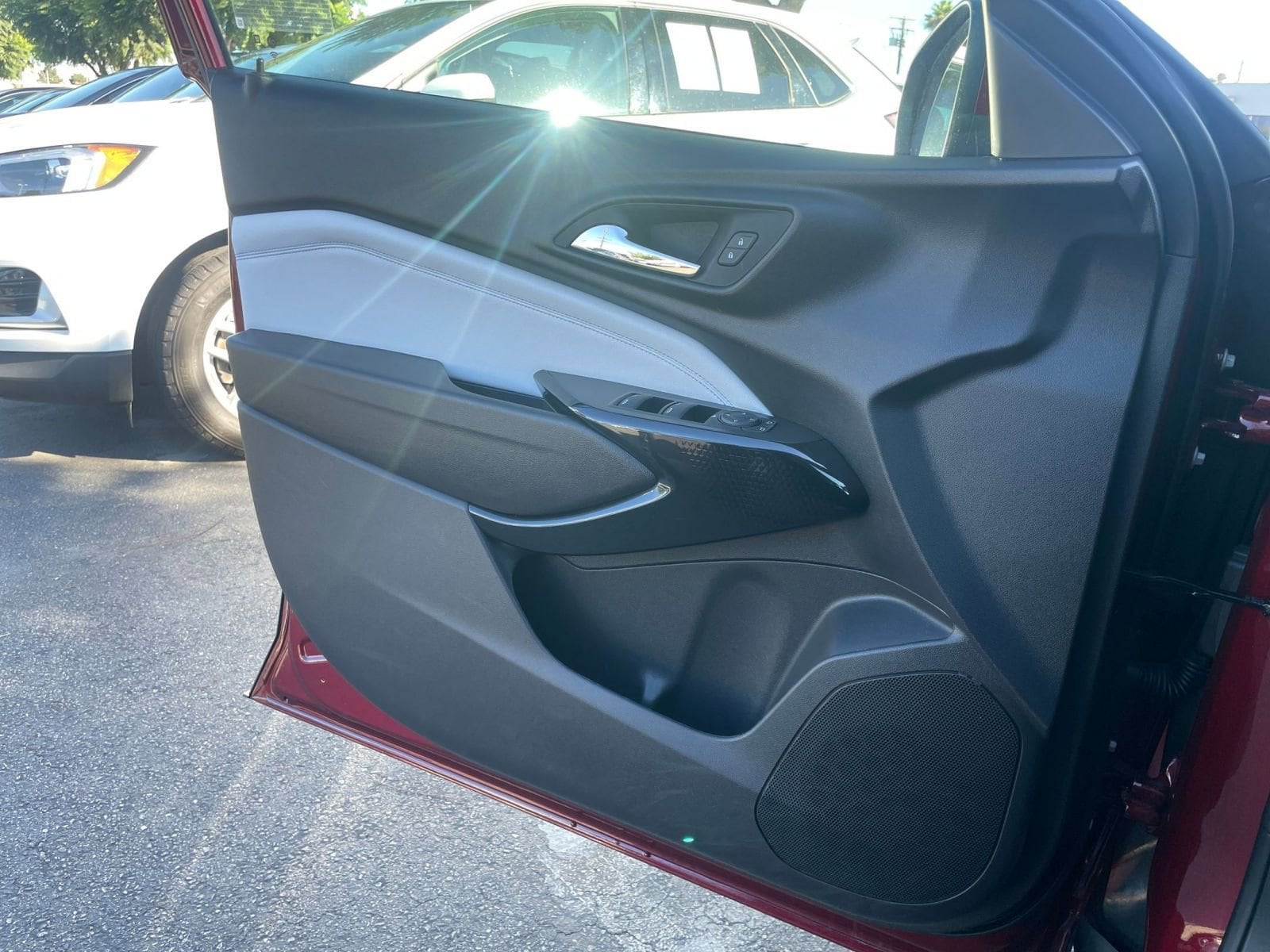 Thumbnail: 2025 Chevrolet Trax - 20