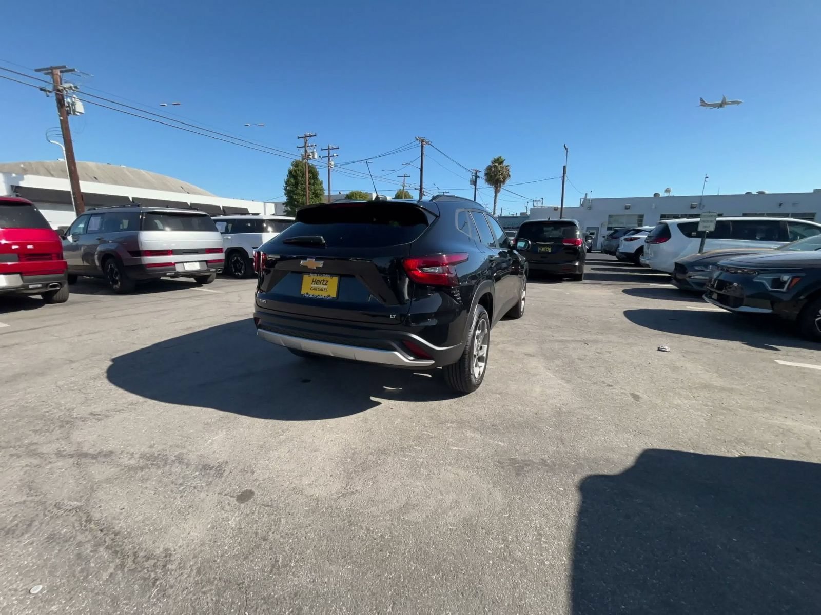 Thumbnail: 2025 Chevrolet Trax - 21