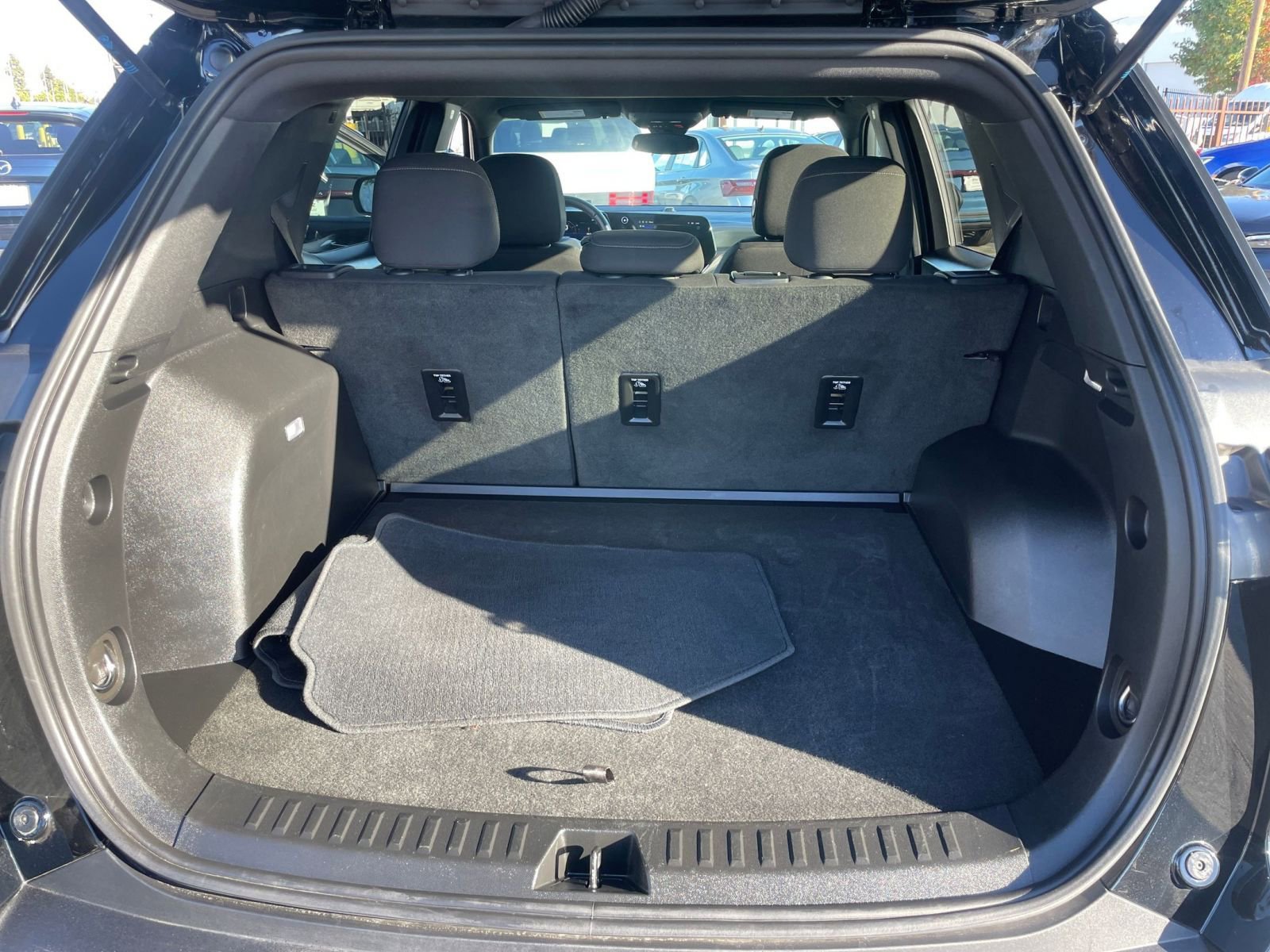 Thumbnail: 2025 Chevrolet Equinox - 31