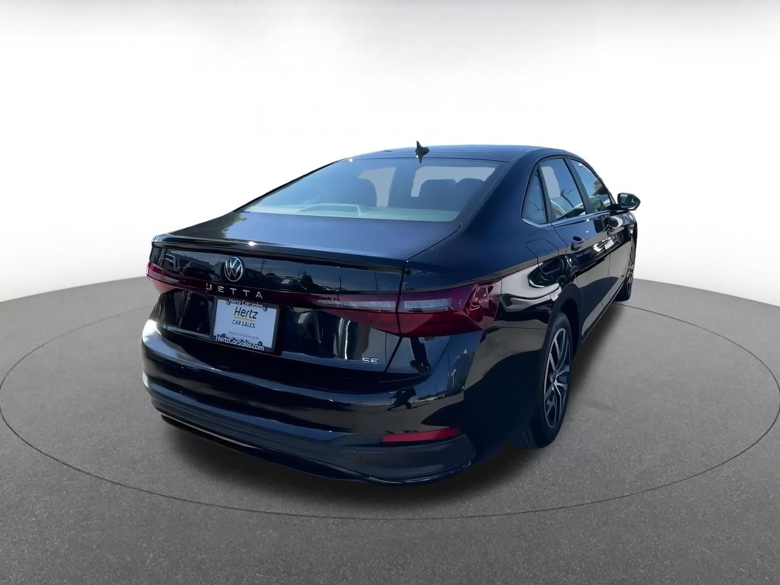 Thumbnail: 2025 Volkswagen Jetta - 14