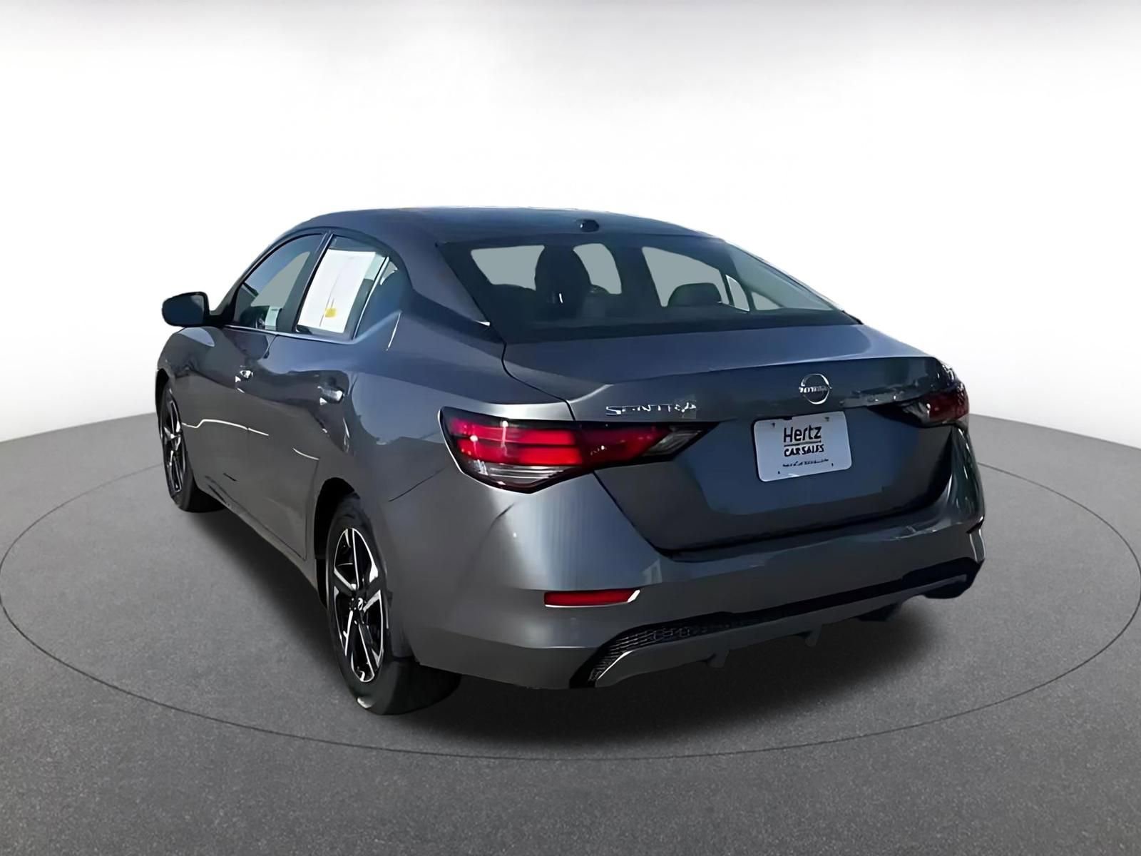 Thumbnail: 2025 Nissan Sentra - 10