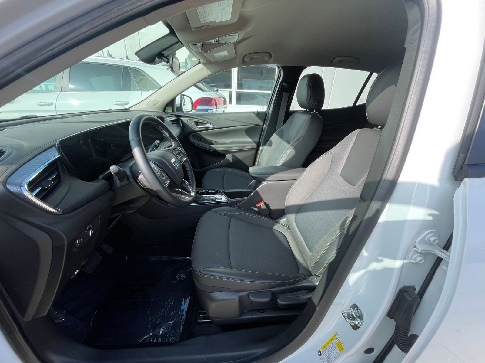 Thumbnail: 2025 Buick Encore GX - 27