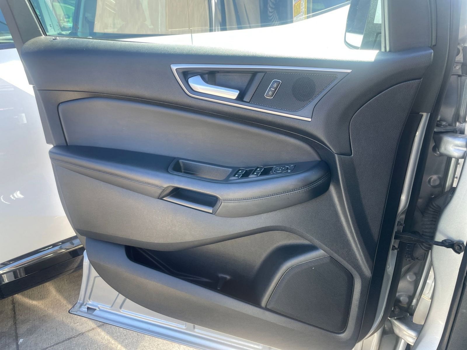 Thumbnail: 2023 Ford Edge - 20