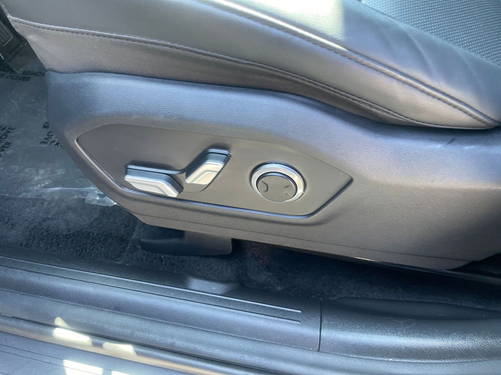 Thumbnail: 2025 Hyundai Santa Fe - 23