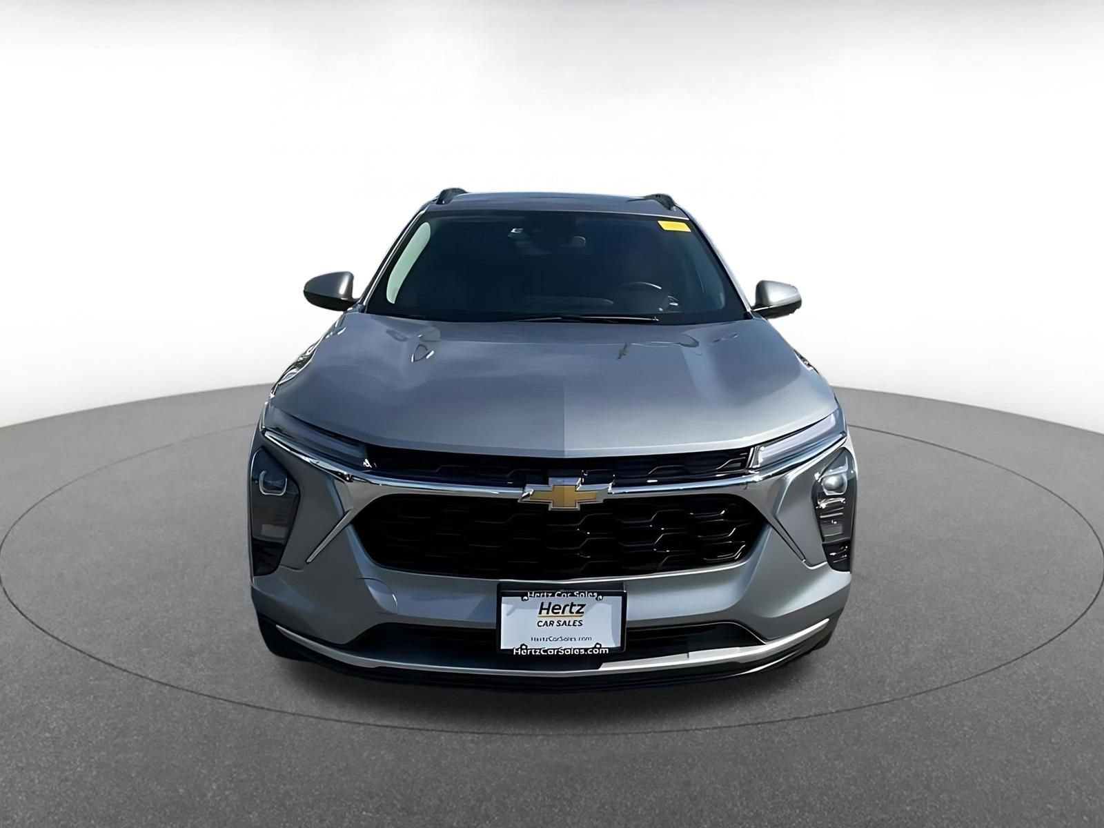 Thumbnail: 2025 Chevrolet Trax - 4