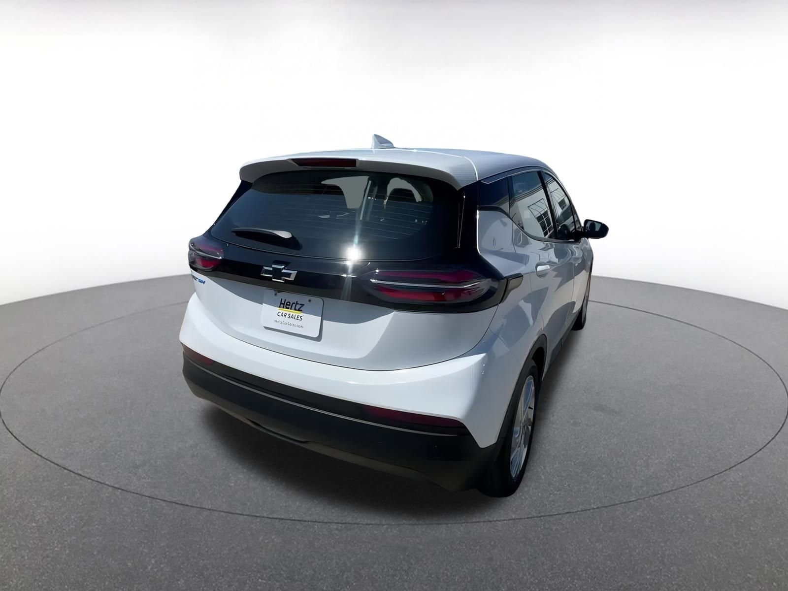 Thumbnail: 2023 Chevrolet Bolt EV - 14