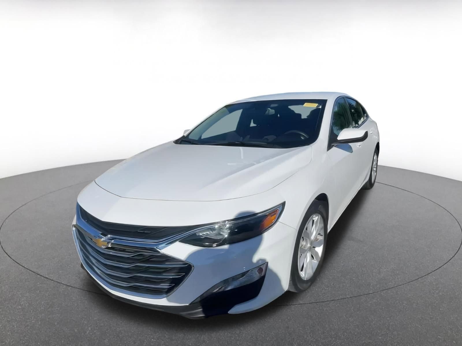 Thumbnail: 2023 Chevrolet Malibu - 7