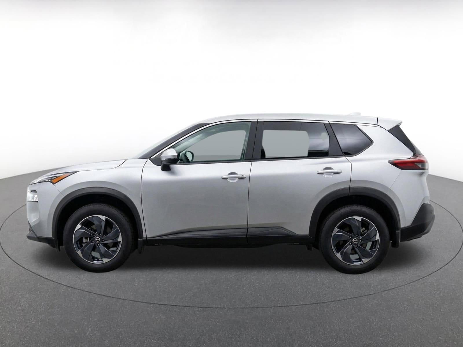 Thumbnail: 2025 Nissan Rogue - 4
