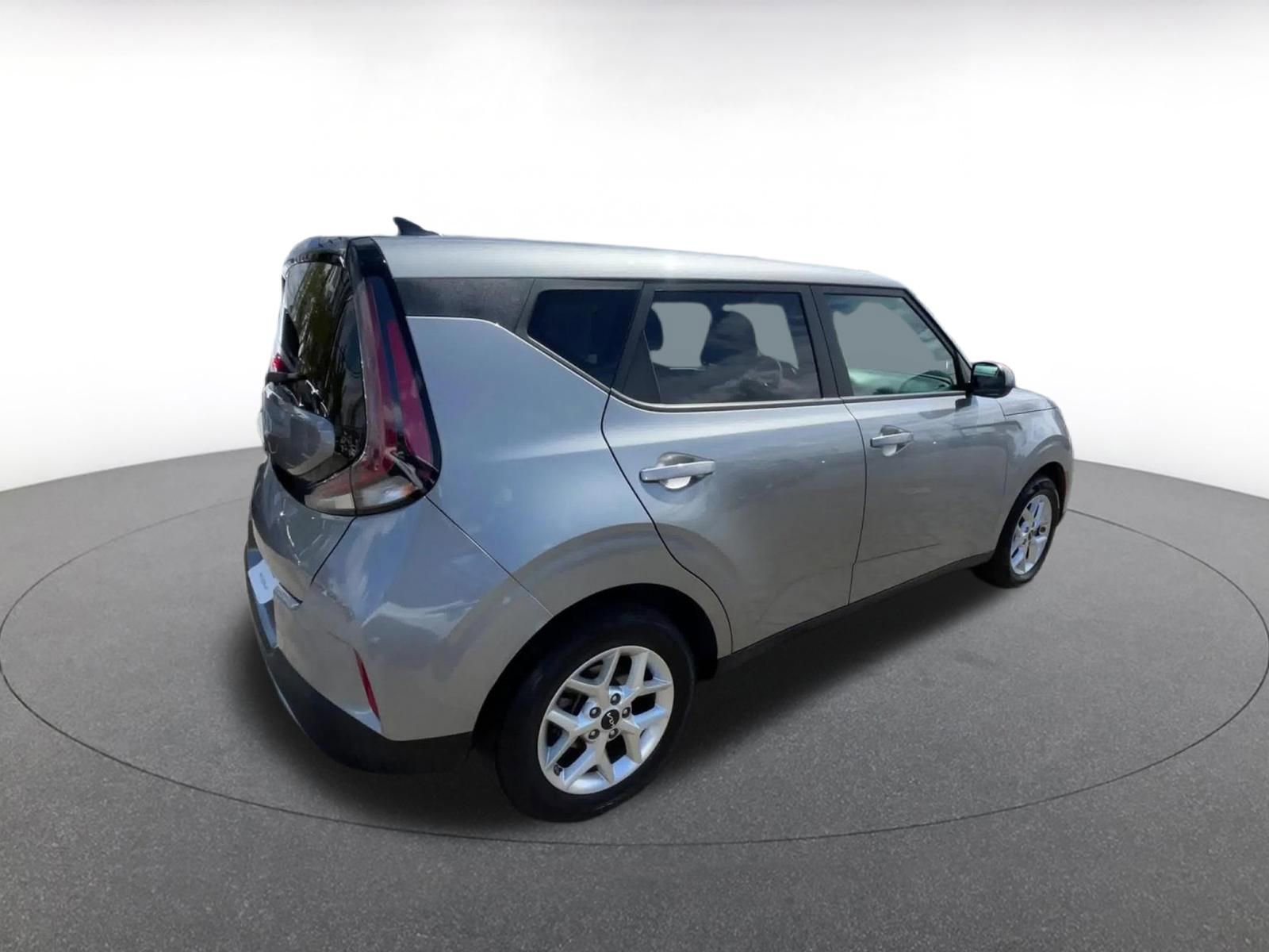 Thumbnail: 2025 Kia Soul - 15