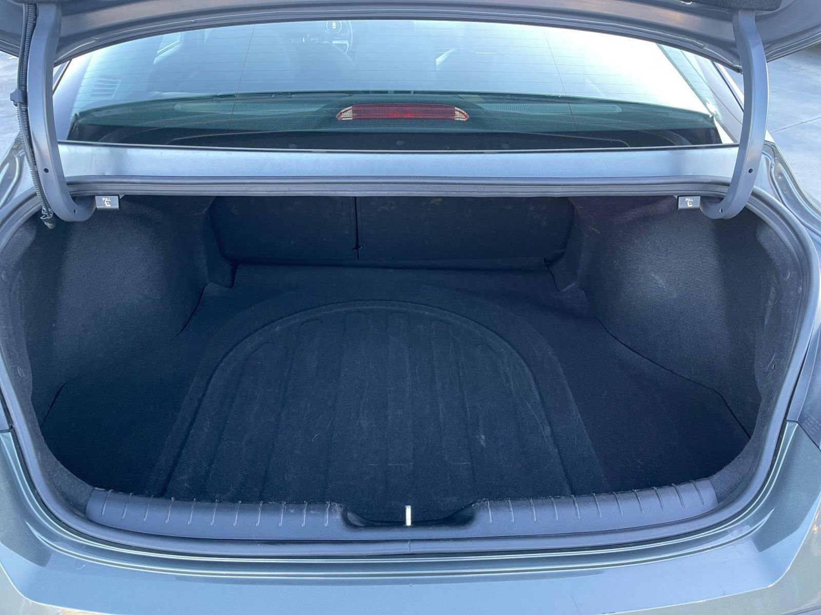 Thumbnail: 2025 Hyundai Elantra - 33