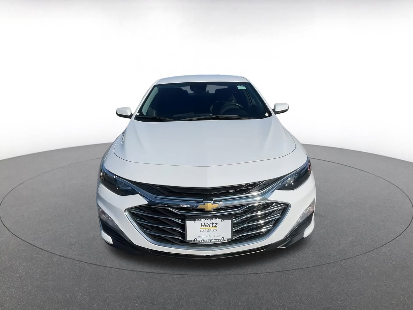 Thumbnail: 2023 Chevrolet Malibu - 4