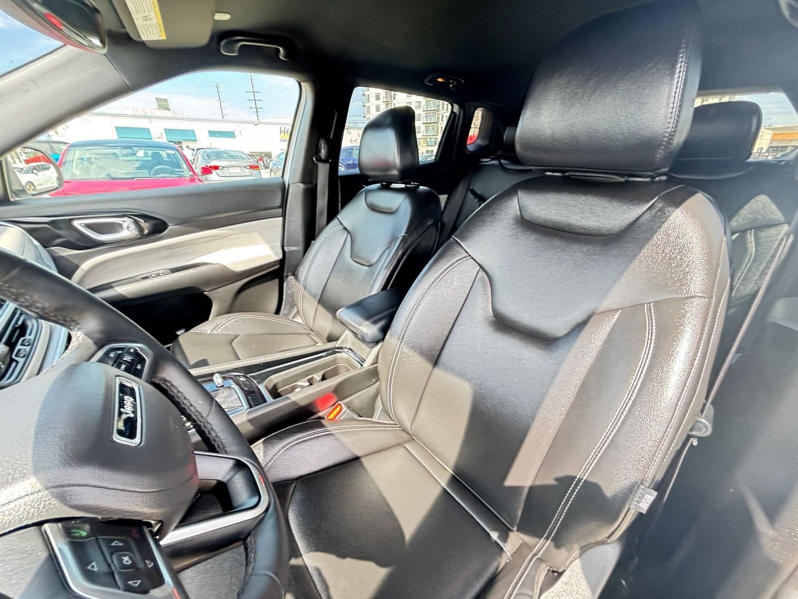 Thumbnail: 2025 Jeep Compass - 27