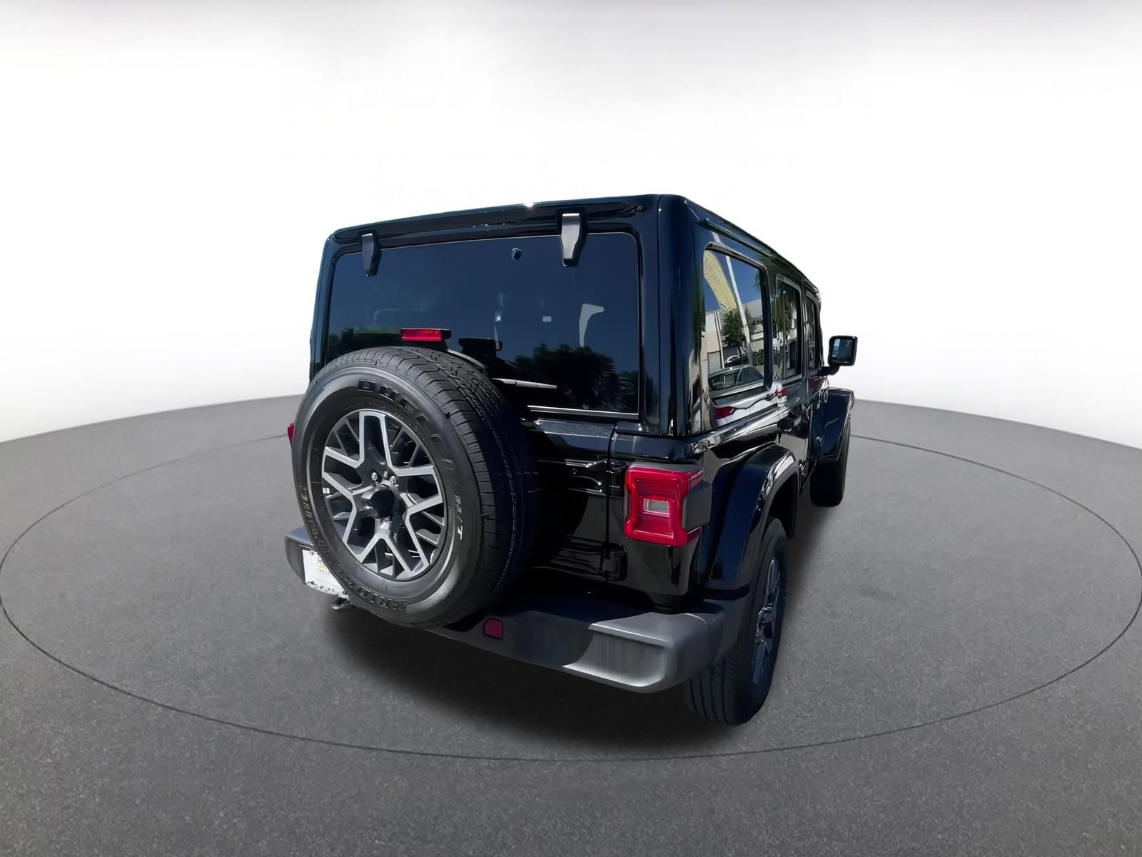 Thumbnail: 2025 Jeep Wrangler - 14
