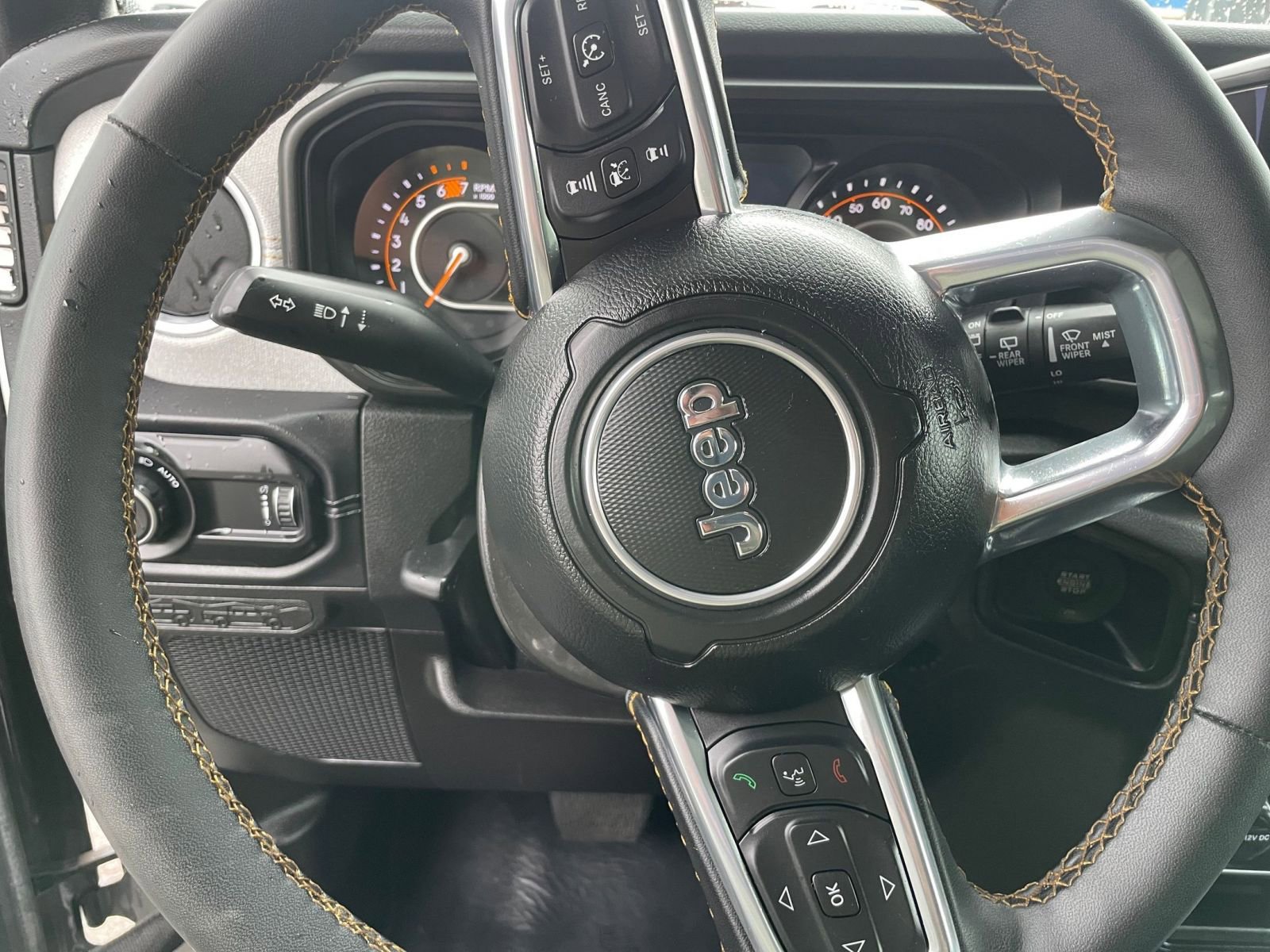 Thumbnail: 2025 Jeep Wrangler - 28