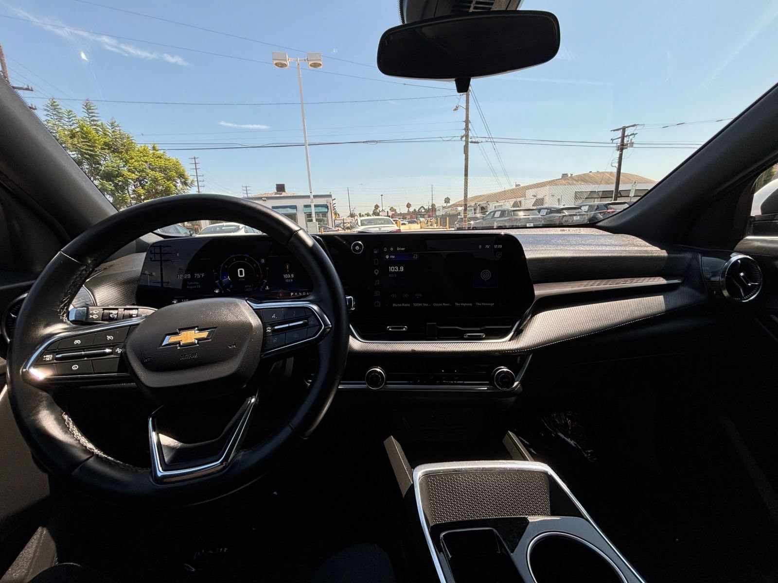 Thumbnail: 2025 Chevrolet Equinox - 29