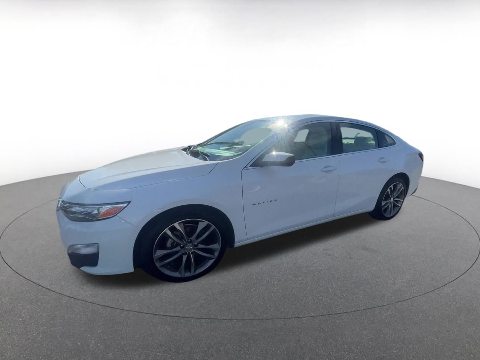 Thumbnail: 2024 Chevrolet Malibu - 8