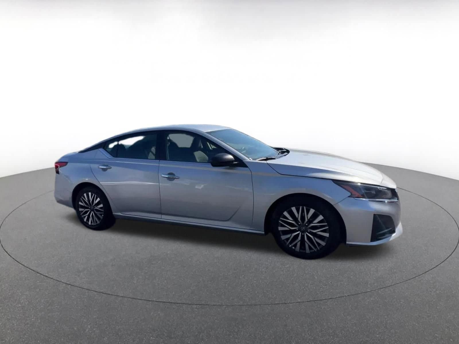 Thumbnail: 2024 Nissan Altima - 2