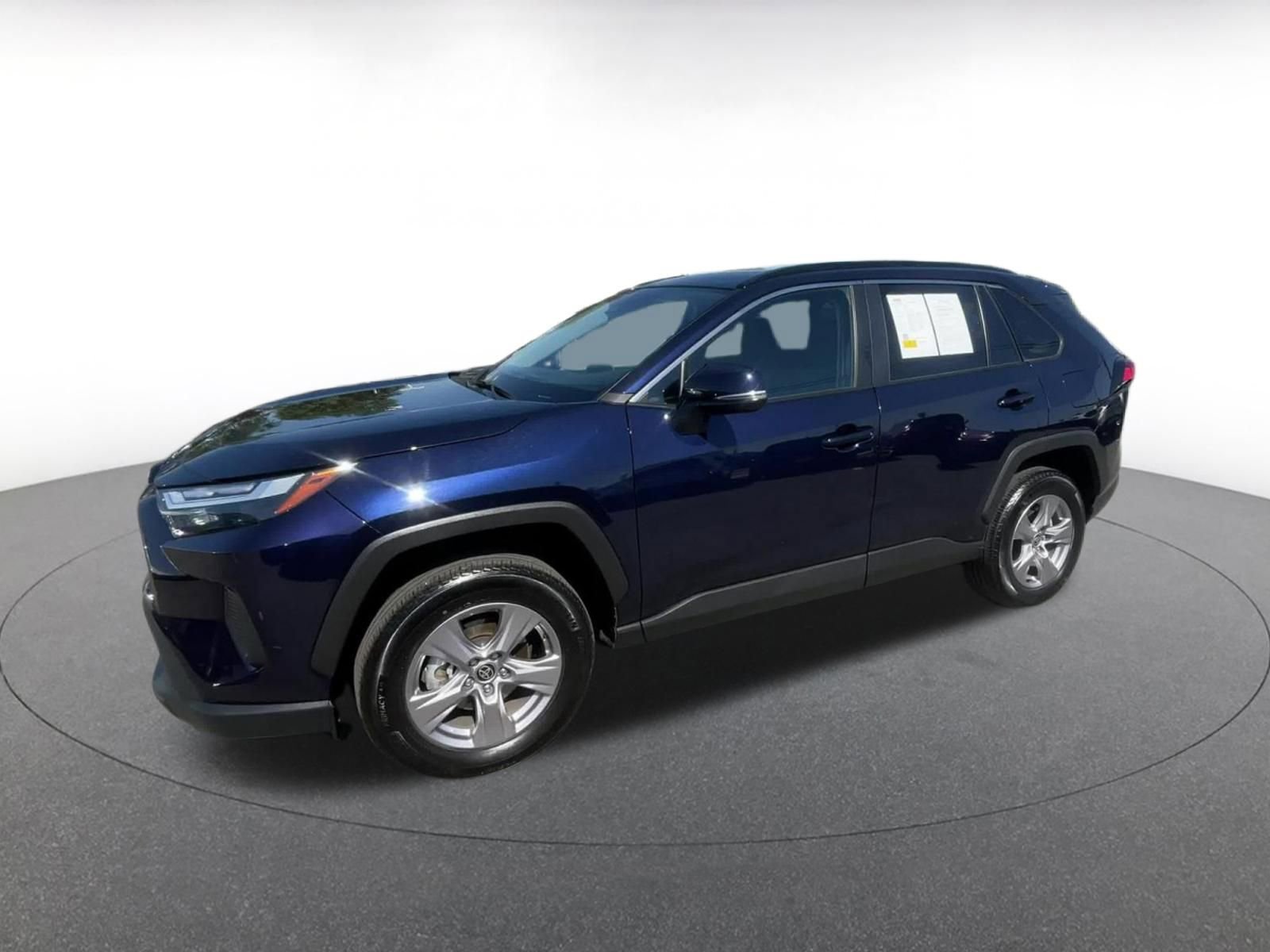 Thumbnail: 2025 Toyota RAV4 - 8
