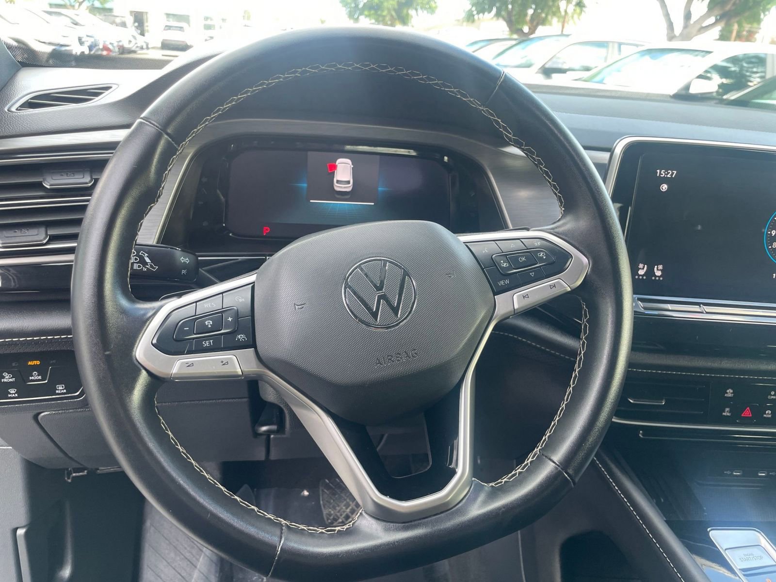 Thumbnail: 2025 Volkswagen Atlas - 28