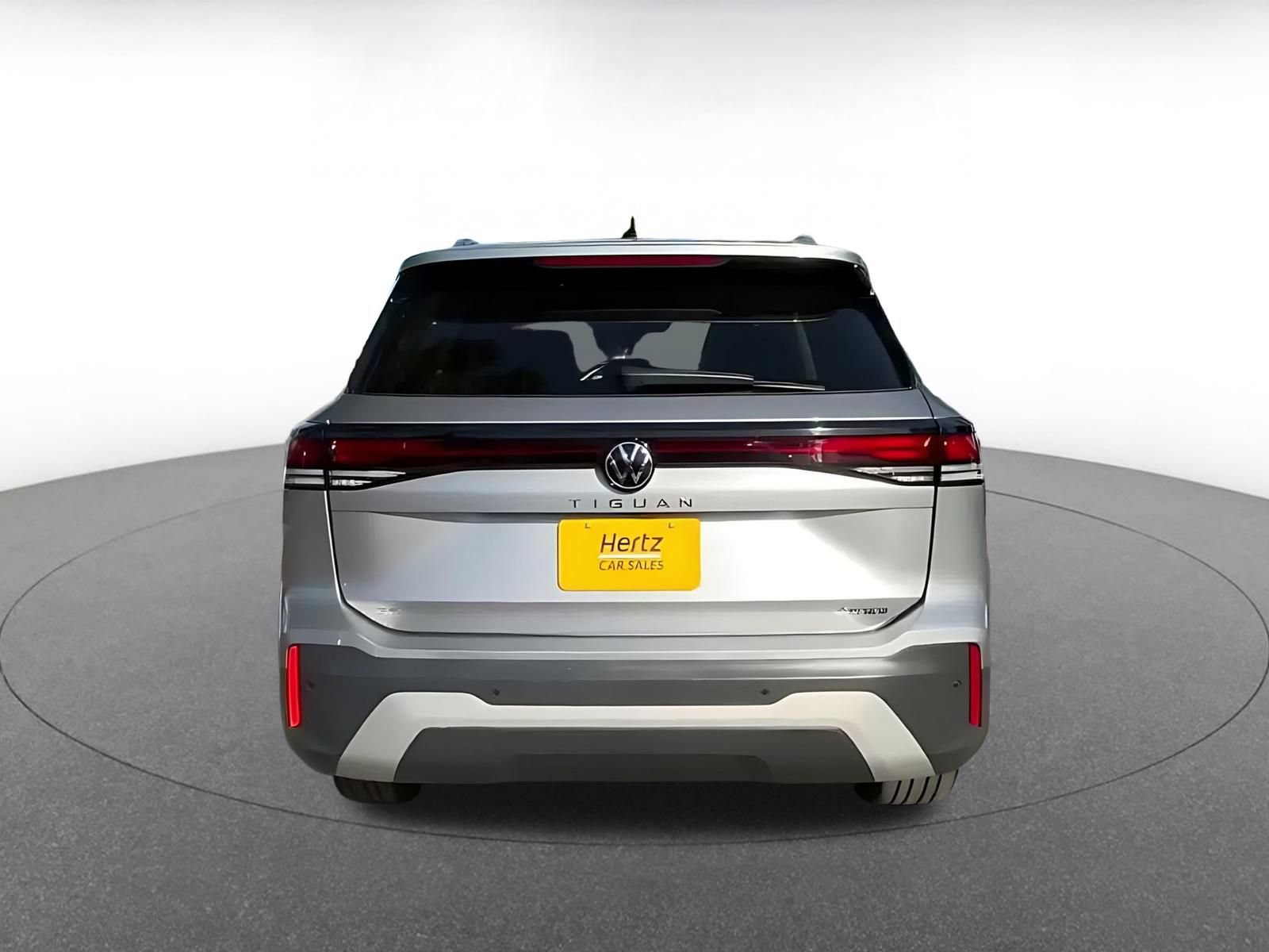 Thumbnail: 2026 Volkswagen Tiguan - 12