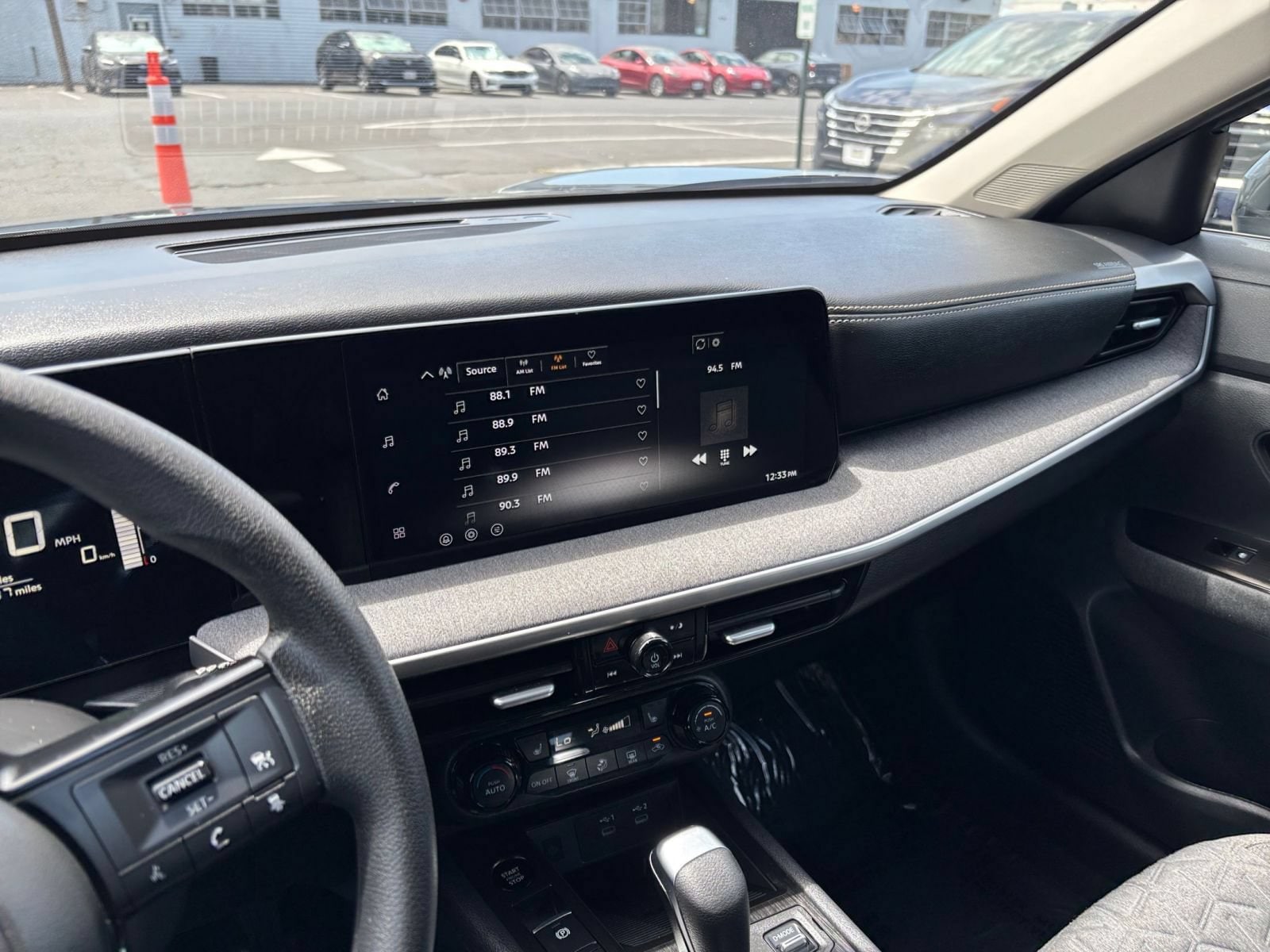 Thumbnail: 2026 Nissan Kicks - 17