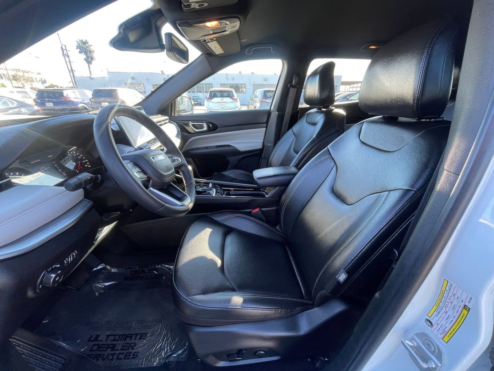 Thumbnail: 2025 Jeep Compass - 27